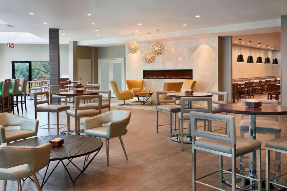 Four Points By Sheraton Toronto Airport Image 11