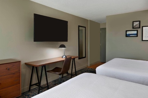 Four Points By Sheraton Toronto Airport image 2